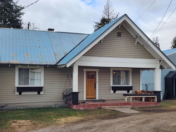 4003 Cedar St, Loon Lake, WA 99148