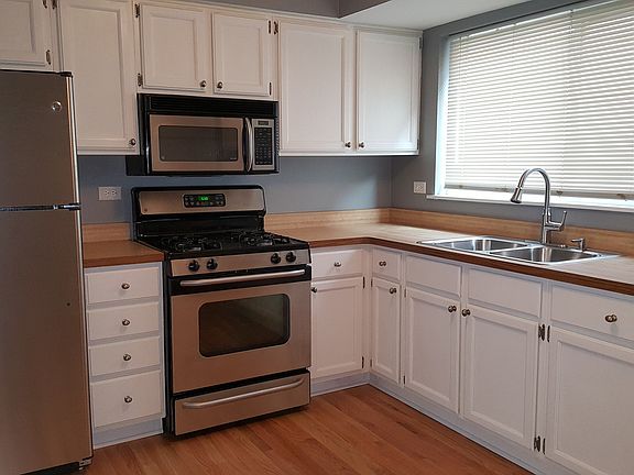 5th image of 410 Wisconsin Ave APT 502