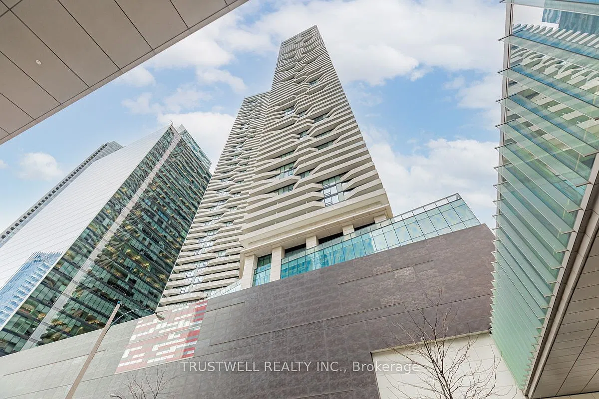 2 bed, $3,600 — Photo 1