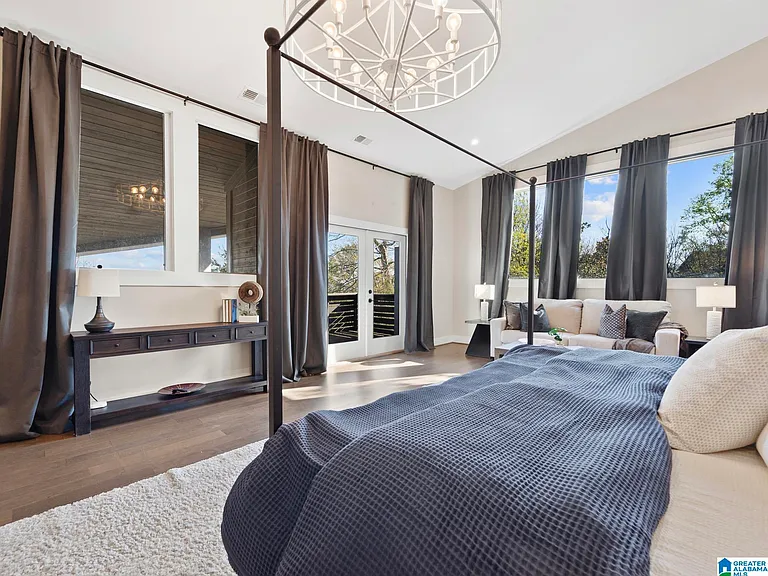 412 Vesclub Pl — Photo 12