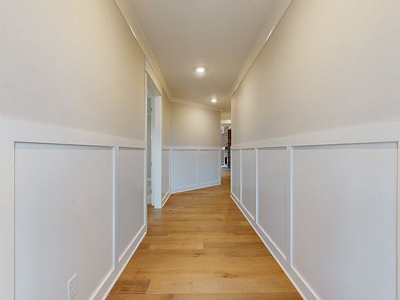 4th image of 257 Hutch Ct Lot 15