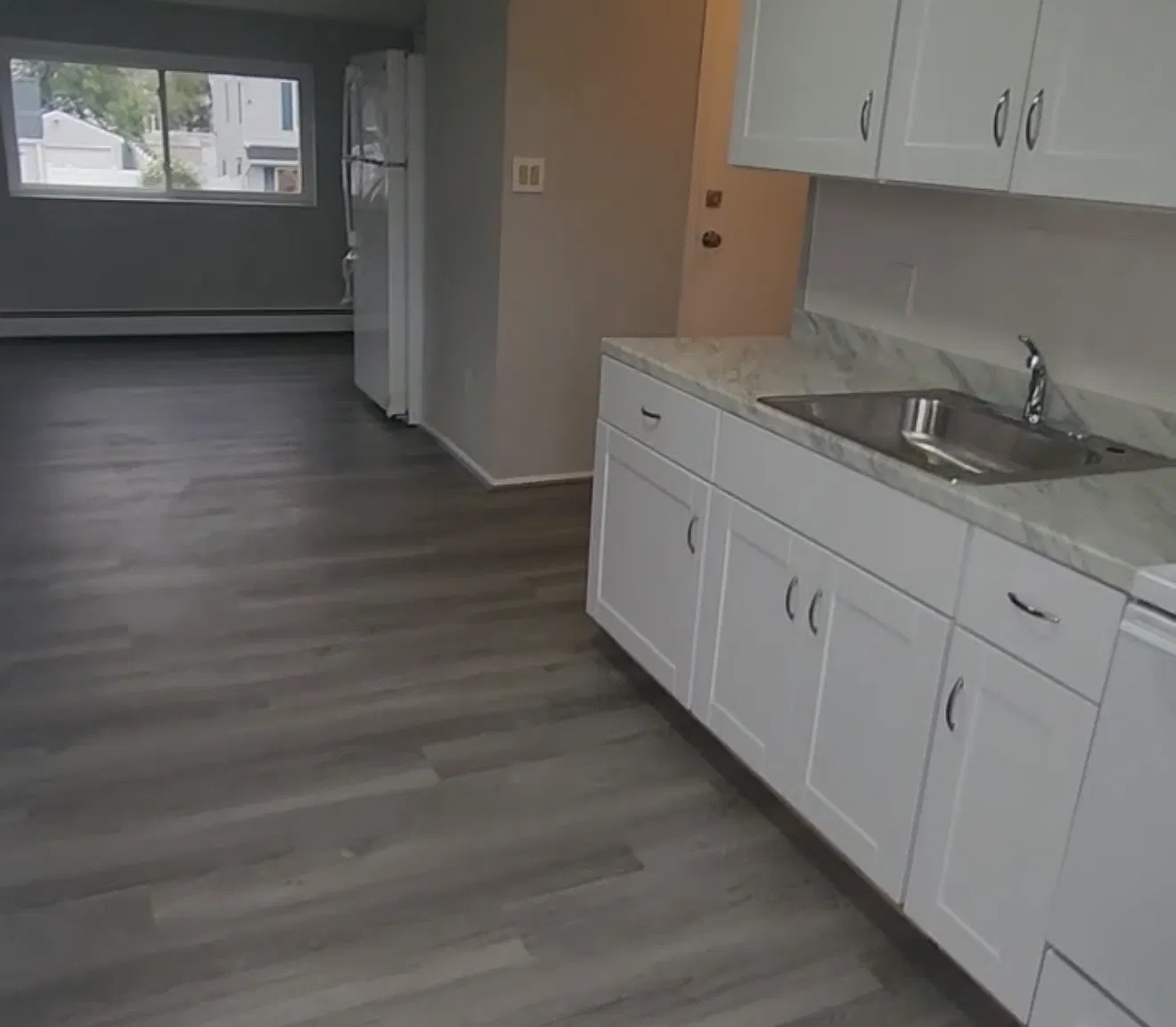 2 bed, $2,500 — Photo 2