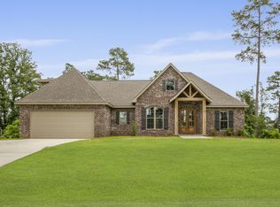 10 N Bryant Rd, Sumrall, MS 39482