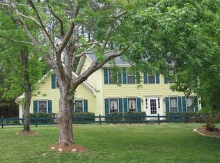 3041 Mountain Trce NE, Roswell, GA 30075