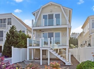 207 Hillspoint Rd, Westport, CT 06880