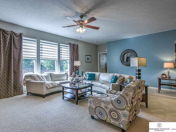 5th image of 5409 S 161st Ave