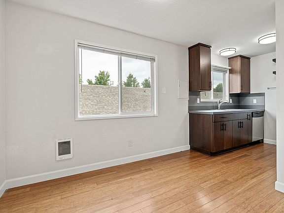 5th image of 926-928 SE 49th Ave #7