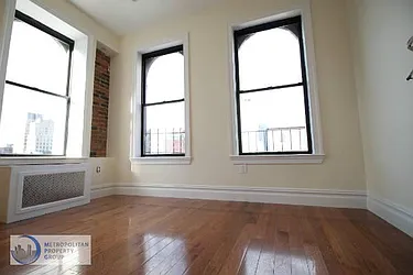 Rented by Metropolitan Property Group