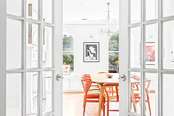 Sold by Compass | media 10