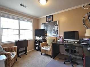 2511 S Walter Reed Dr #D, Arlington, VA 22206