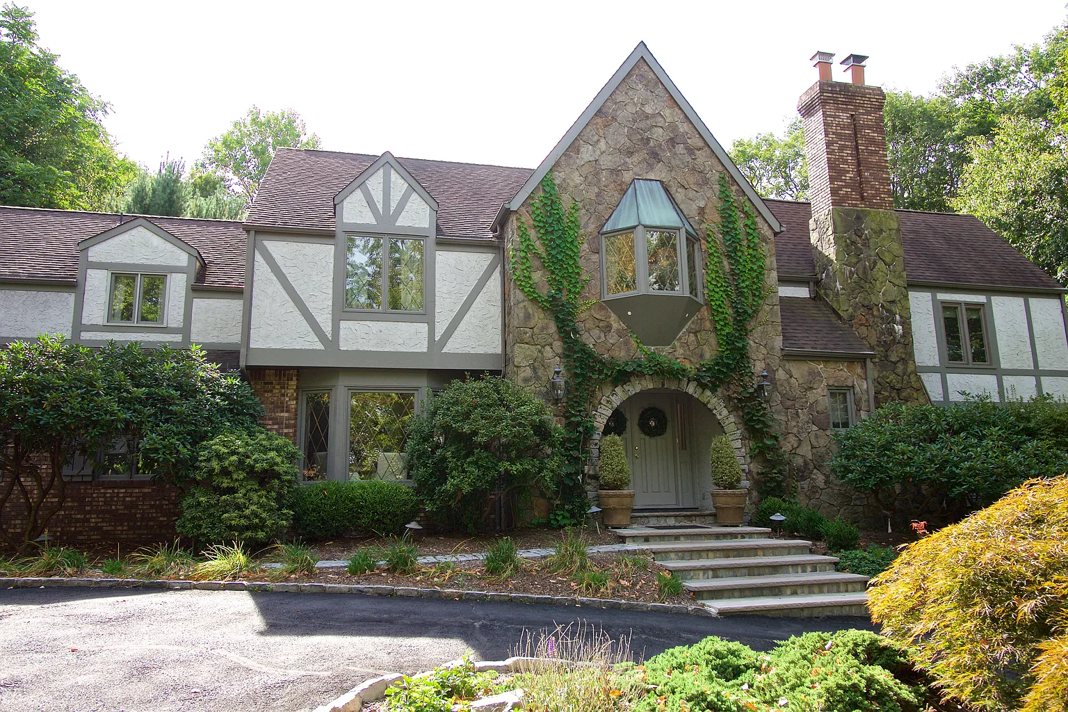 6 India Brook Dr photo 1
