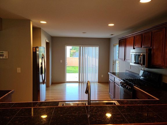 4th image of 36410 SE Woody Creek Ln