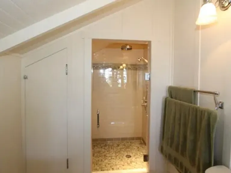 2702 Virginia St — Photo 6