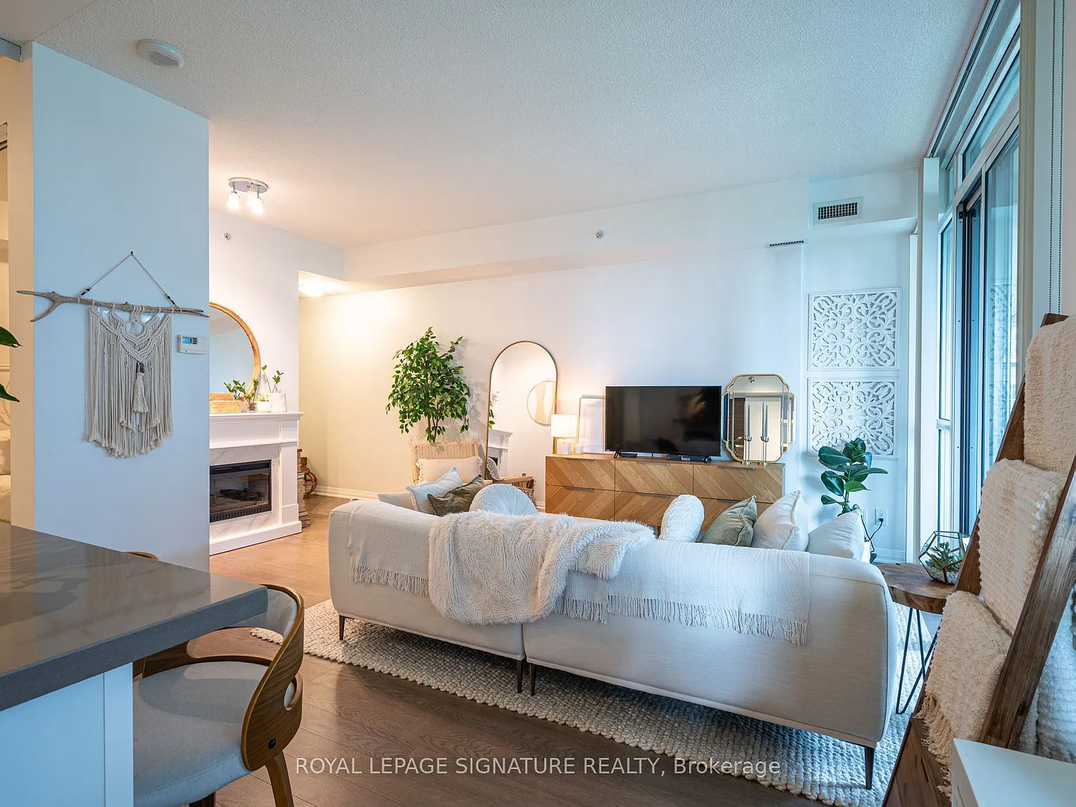 Ocean Club Condo — Photo 4