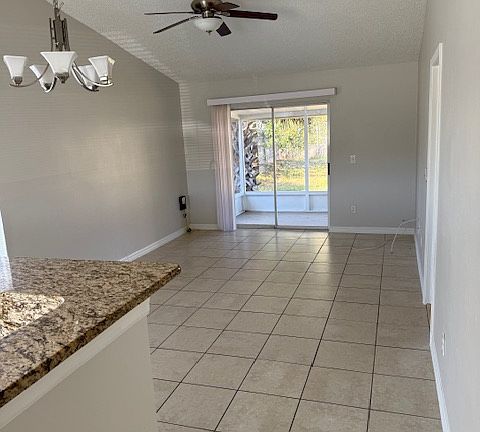 3rd image of 4017 Bonnie Dr #4017