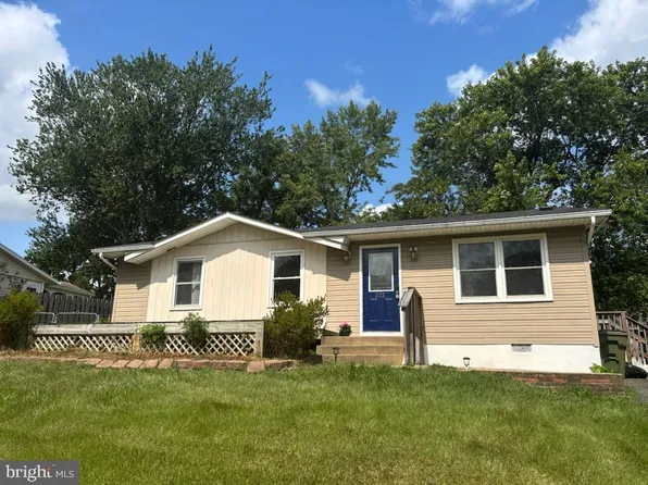 222 Austin Dr, Stafford, VA 22556