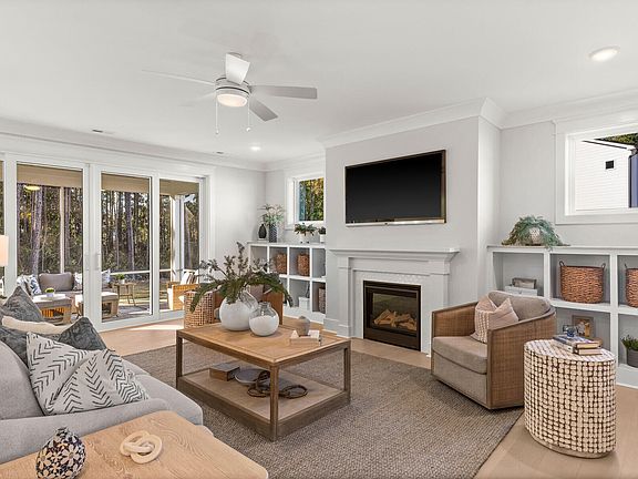 3rd image of 8008 Broad St #104