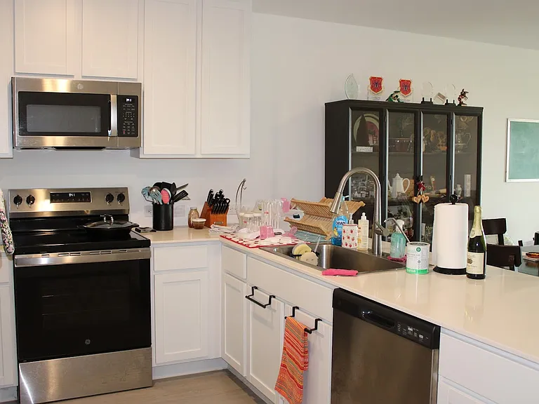 3930 Terrell Ave — Photo 11