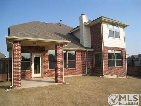4th image of 801 Lake Hollow Dr