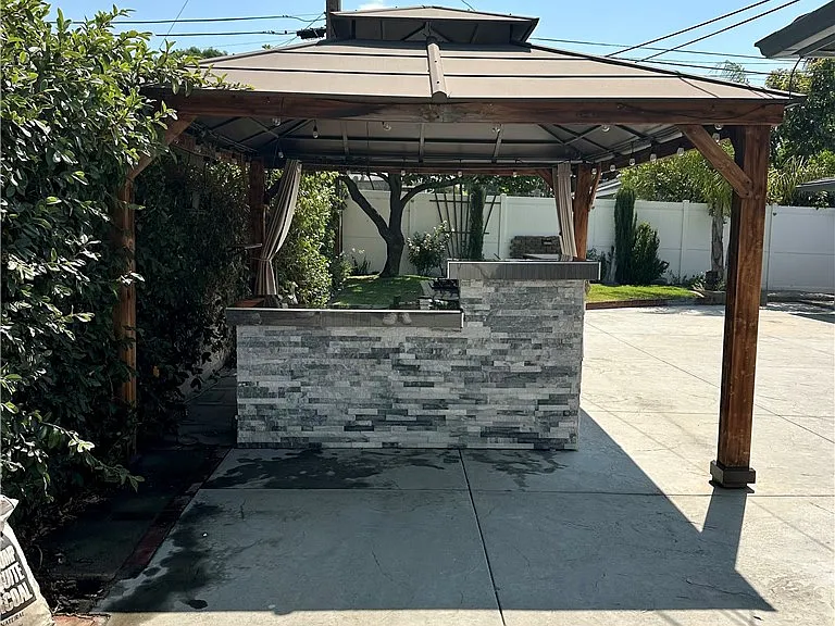 436 N Washington Ave — Photo 25