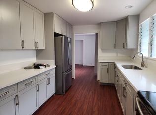 3358 Manoa Rd, Honolulu, HI 96822