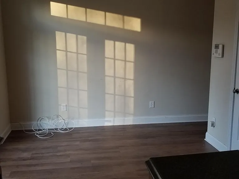 436 Woodbark Ct — Photo 3