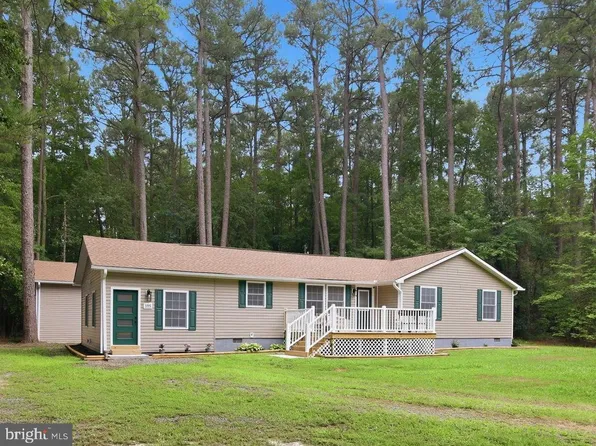105 Pelican Way, Montross, VA 22520
