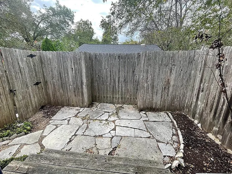1402 Laurel St #A — Photo 10