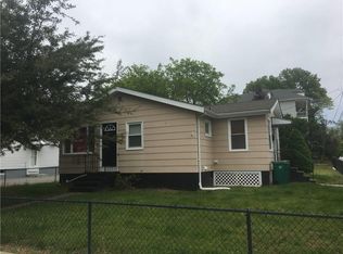 524 Robinson St, Woonsocket, RI 02895