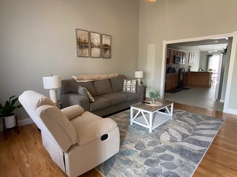 3329 Risen Star Dr — Photo 2