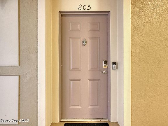 5th image of 3848 Lexmark Ln Unit 205
