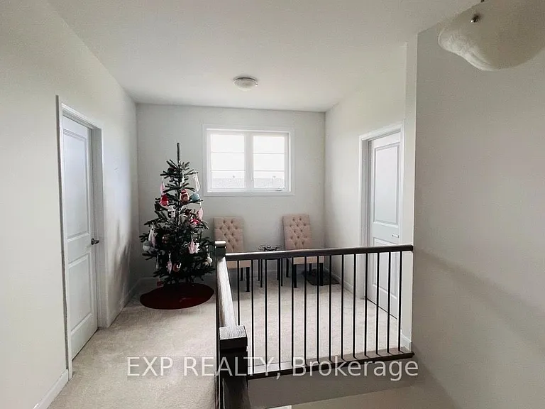 747 Coast Cir — Photo 20