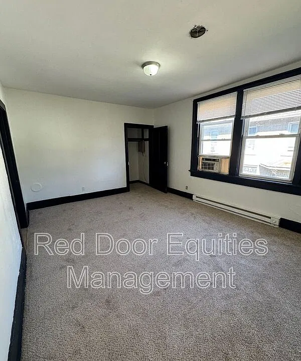 508 N Columbus St #2