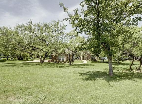 3rd image of 4201 W Oak Shores Dr