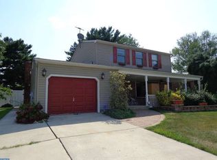 13 Fredericksburg Pl, Clementon, NJ 08021