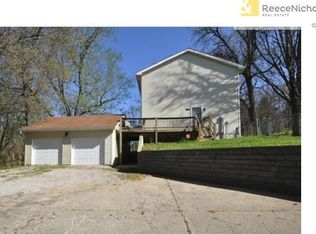 18114 E Holke Rd, Independence, MO 64057