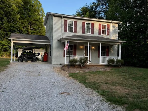 3482 Countryside Dr, Ringgold, VA 24586
