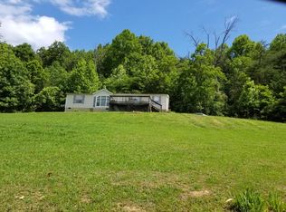 419 Orange Ln, Troutville, VA 24175