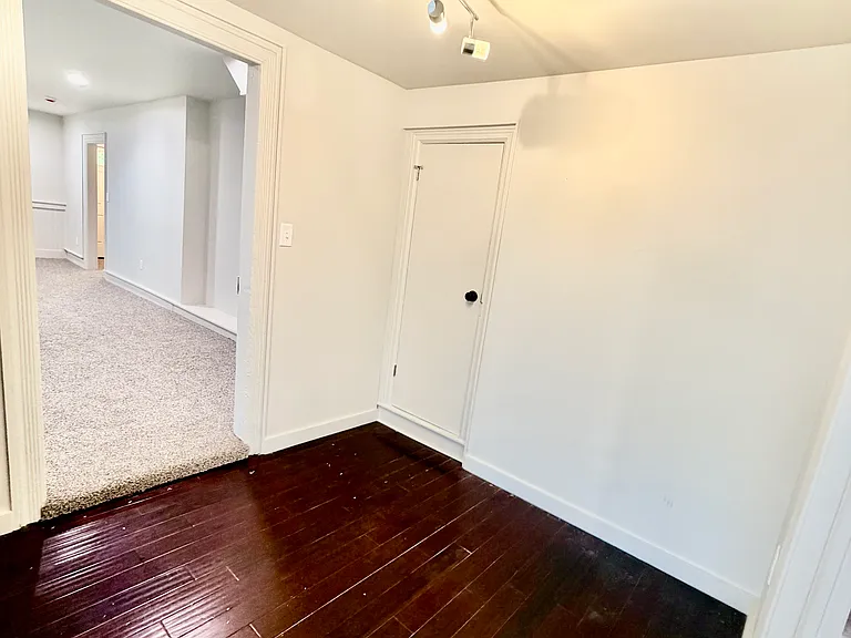 1400 N Mountain Rd #1400 — Photo 8