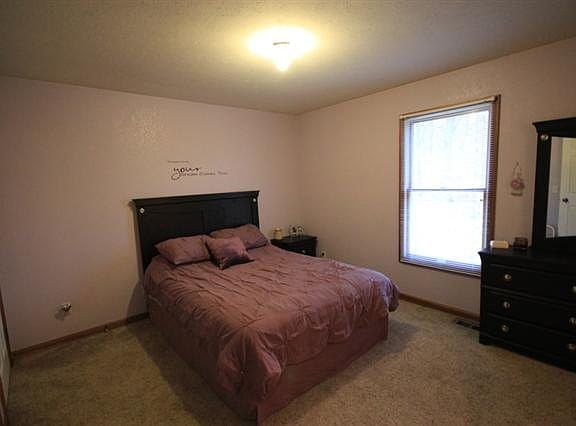 5th image of 1609 Aspen Dr