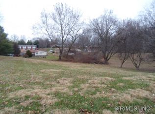 1537 Lewis Rd, Edwardsville, IL 62025
