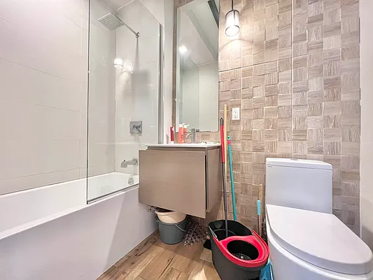 Rented by Doorway NYC, LLC | media 20