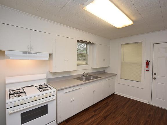2nd image of 1605 13th St