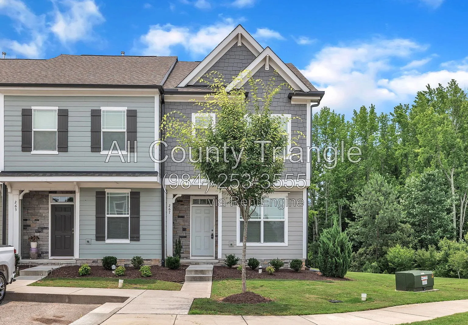 3 bed, 3.5 bath, 1850 sqft, $1,995 — Photo 1
