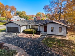 55 W River Pkwy, North Providence, RI 02904
