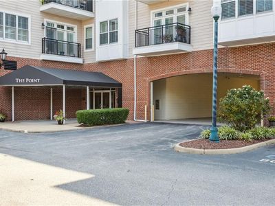 670 Town Center Dr Unit 405, Newport News, VA, 23606