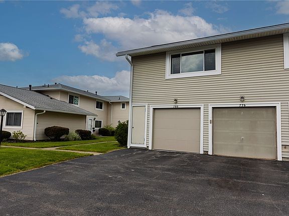 4th image of 776 Eastbrooke Ln