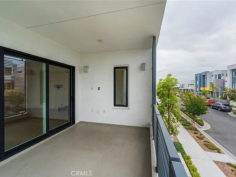 16285 Veterans Way — Photo 13
