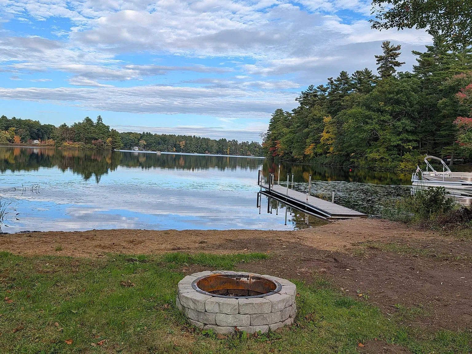 2 bed, 844 sqft, $2,695 — Photo 2