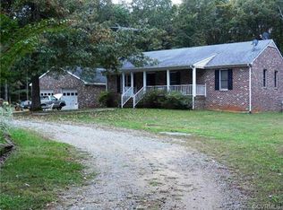291 Fox Creek Rd, Bumpass, VA 23024
